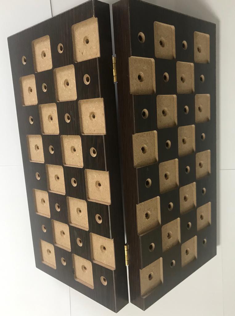 Kabartma%20Satranç%20Takımı%20Ahşap